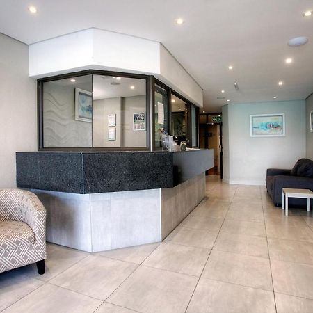Marine Lodge East London Exterior foto